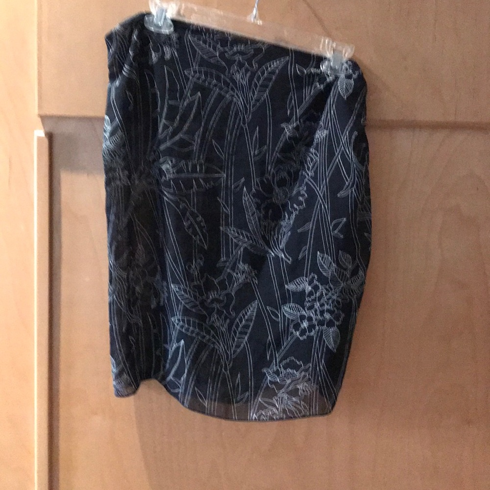 Cherokee Swimsuit coverup skirt Black/wht OneSize